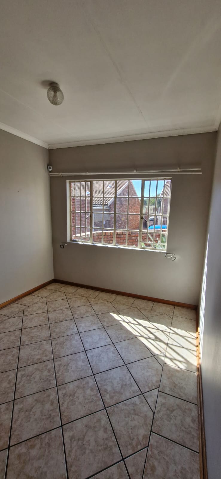 To Let 3 Bedroom Property for Rent in Uitsig Free State